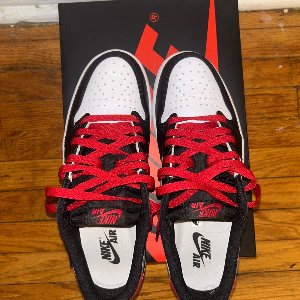 Air Jordan 1 Retro Low OG Size 10
